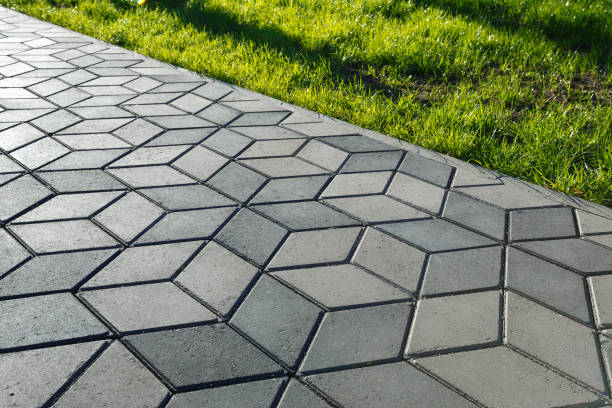 Best Driveway Resurfacing Pavers  in Mendota, IL